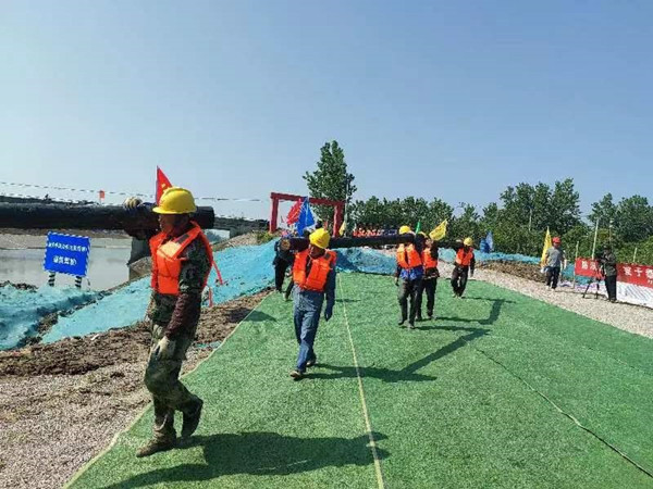 水建公司組織開展防洪抗旱應急演練(4)_副本.jpg