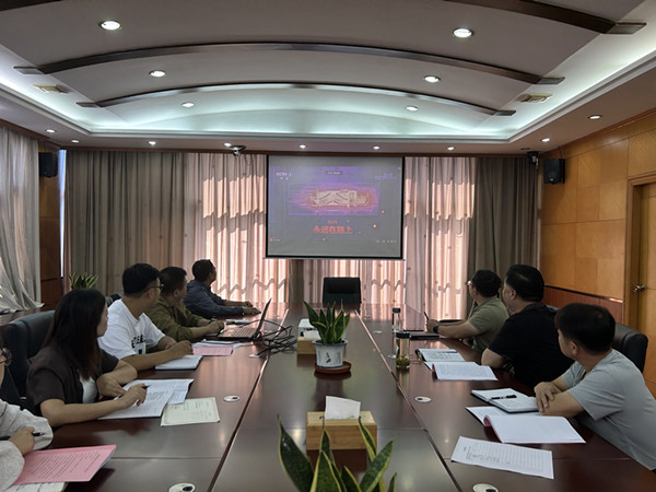 江淮黨支部開(kāi)展9月份“統(tǒng)一活動(dòng)日” (1)_副本.jpg